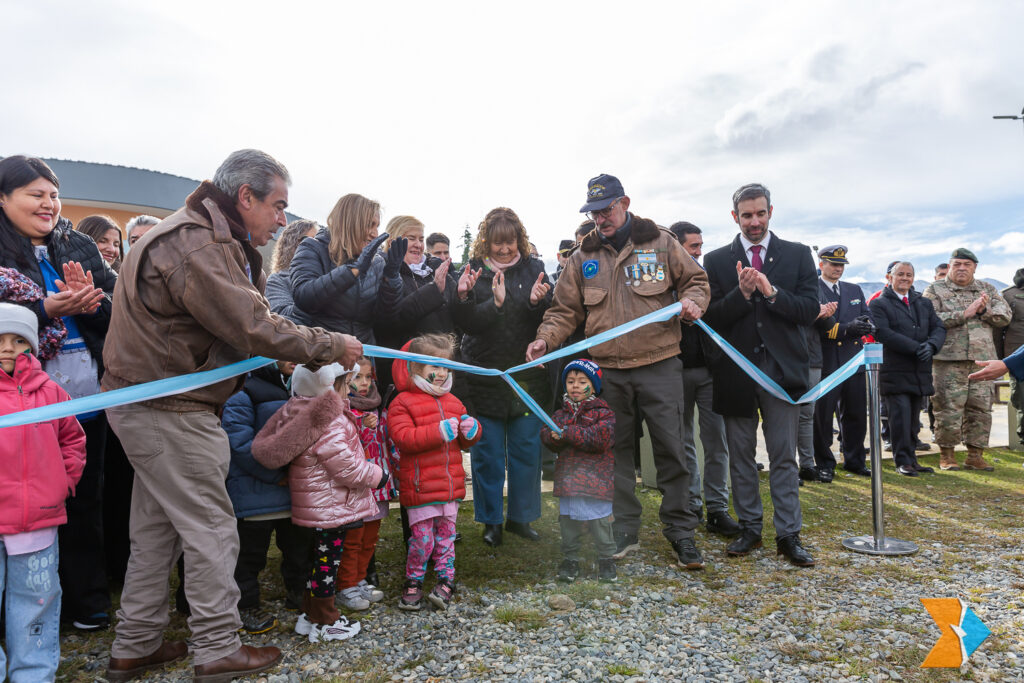 Legislatura acompañó a los Ex Combatientes de Malvinas en la inauguración de la Carpa de la dignidad